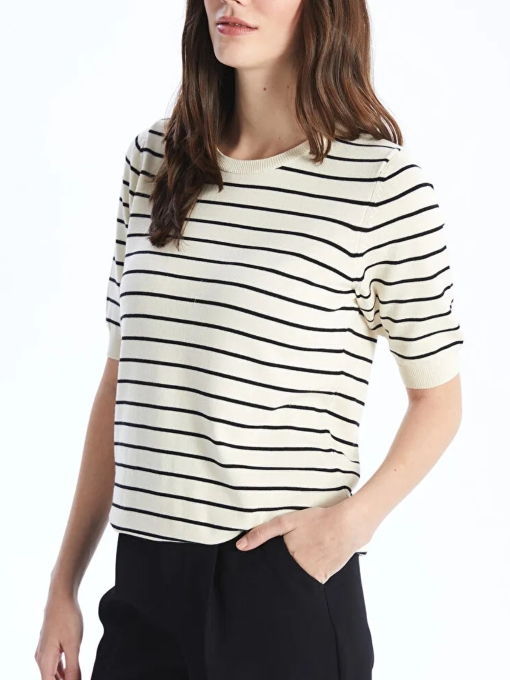 NWT Short Sleeve Sweater - Ivory/Black, L/XL